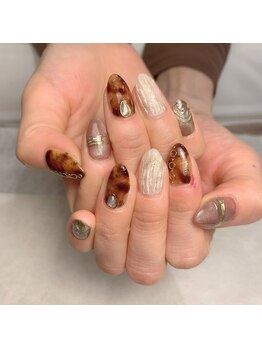 ココ ルッテ(COCO Lutte)/