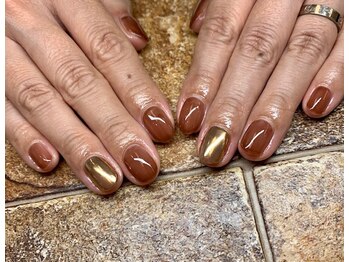 ネイルギャラリーアヴァン(NAIL GALLERY Avant)/ミラーネイル