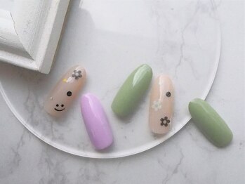 ネイル スパ ココプラス(Nail spa Cocoplus)/韓国風POPなシンプルネイル
