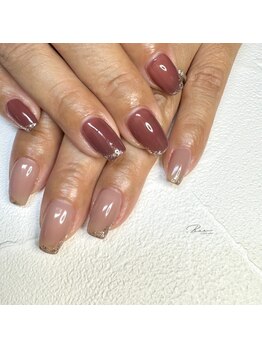 ドットビー(.Bee)/キラキラフレンチネイル