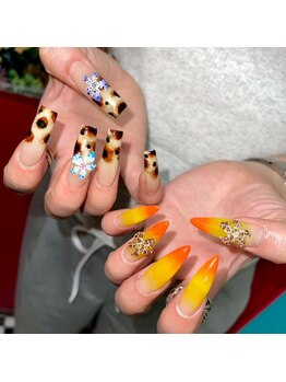 モレリア 心斎橋店(morelia)の写真/【個性派ネイルはお任せ！】最新トレンドdesignを提供♪大人気パラジェル取扱♪120分アートやり放題¥8980