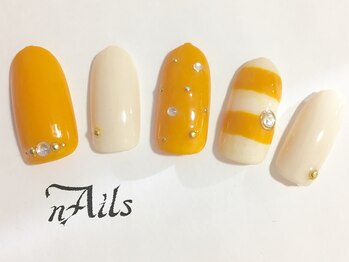 ネイルズ(nAils)/マスタードカラー