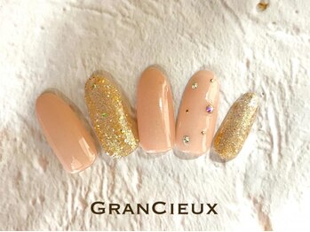 クアトログランシュ 青葉台(QUATRO×GranCieux)/韓国 ビジュー ネイル