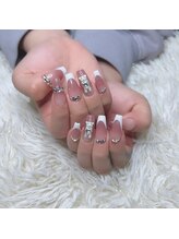 アミュレット(AMULET)/フレンチネイル