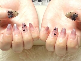 ☆ガーリーなワンホンネイル☆