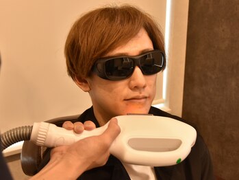 メンズレオ(Men’s Leo)/ヒゲ脱毛は肌を綺麗にします！