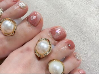 ピンクフットネイル