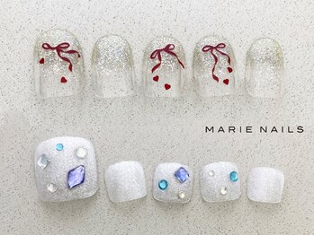 マリーネイルズ 大阪梅田店(MARIE NAILS)の写真/★オフ込みsimple design FOOT¥6600！可愛いくてシンプルだけでは満足できない方に♪手足同時施術OK♪