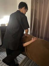 ルポ 神保町 水道橋店(repos) 冨 田