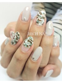 迷彩柄ネイル