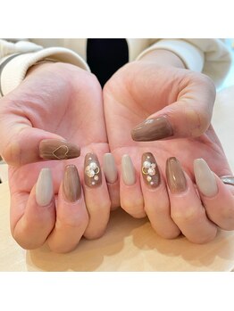 プリュム(plume.)/《ジェルネイル》