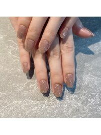 ベージュフラッシュ