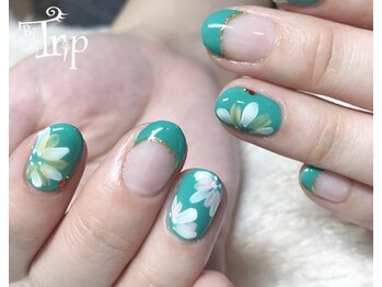 ビューティトリップ(Beauty TRIP)/グリーンのフレンチもお洒落