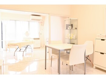 ポーラ アモール イ ソヒーゾ 京王八王子店(POLA Amor e sorriso)/～カウンセリングルーム～