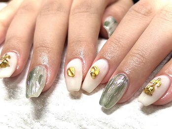 ラフ ハチサンゼロイチ(laugh8301)の写真/【ワンカラー/カラグラ/ラメグラ￥5980】持ち込み画像もオフ無60分仕上げ!駅近＆平日22時迄◎