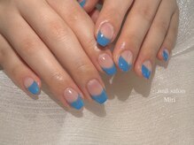 ミリ(Miri)/王道フレンチネイル