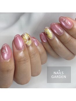 ネイルズガーデン(NAILS GARDEN)/ひまわりネイル