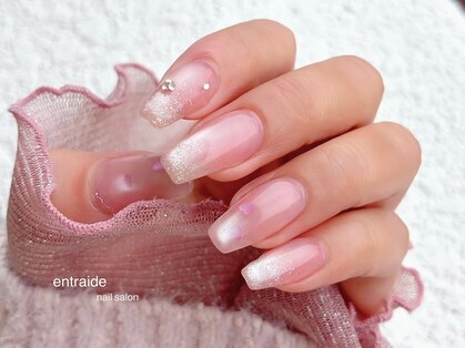 アントレッド(entraide)の写真