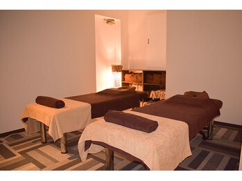 アジエスタ 八王子店(ASIESTA)