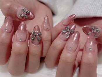 シェルネイル(SHELL NAIL)の写真/【ジェルコ-ス料金+8000円スカルプでご案内可能◎】TIPオ-バ-レイで強度も◎小爪さんでも品よく輝く指先へ