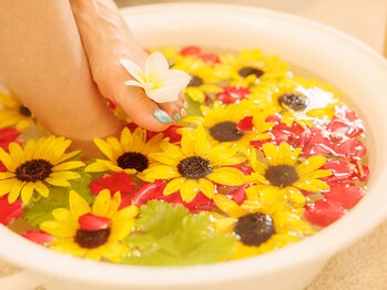 レイ ナアラ/フットバス