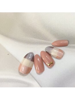 サロンR/チェック柄ネイル