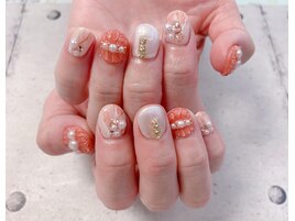 キラキラパールゴージャスネイル