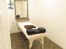 グランドール リュクス アイプラス(Grandoll Luxe eye+)の雰囲気（半個室でゆっくりとしたお時間を過ごしていただけます。）