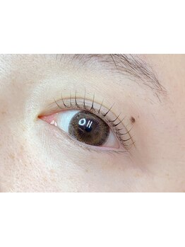 ナチュラル上品な目元にしたい