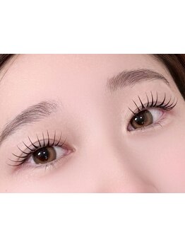 ボリュームのある目元にしたい