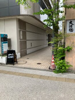 サロン プエオ(salon pueo)/サロン入り口