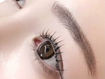 フェアブライト 宮崎店(Fere Bright)の写真/LEDでマツエクを装着する最新技術！フラット/ボリュームラッシュ/パリジェンヌ/韓国風束感まつげパーマも♪