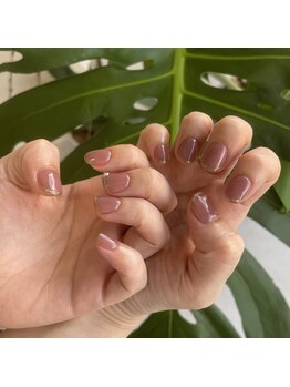 ミントリーフ バイ リート(Mint leaf by Reat)/ピンクブラウン×ラメフレンチ