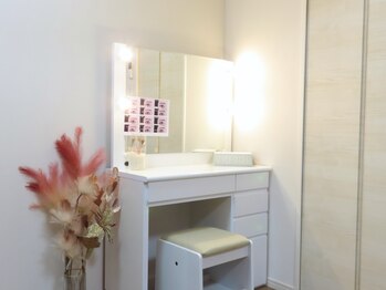 プリティアイ(pretty eye)/◆ メイクルーム ◆