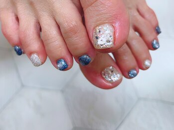 フォンテーヌブロー 野々市店(Fontaine Brow)/付け放題フリーデザインネイル