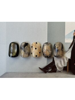 付け替え時オフ無料のメニューがあるサロン