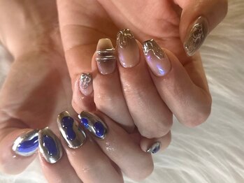 ネイルアートロイヤル(nail art ROYAL)の写真/フィルイン導入店で自爪を労わりつつトレンドネイルを楽しめる☆自分で見るたびに気分が上がる指先に♪