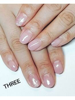 ネイルアンドまつげエクステ専門サロン スリー(THREE)/オフィス