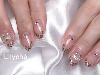 ヒョウ柄ネイル