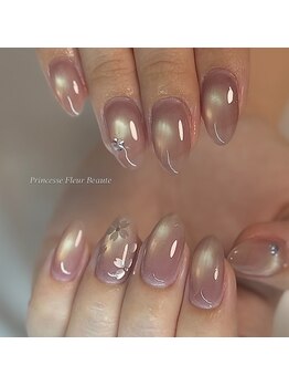 プリンセスフルールボーテ(Princesse Fleur Beaute)の写真/いつでもうっとり見つめていたくなる指先へ♪エレガント×華やかな女性らしさを叶える最新トレンドネイル!
