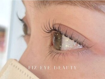 フィズ アイ ビューティー 豊橋牛川店(fiz eye beauty)の写真/【まつげパーマ&パリジェンヌ】お目元の状態、お客様の雰囲気に合わせたパーソナルデザインお任せ下さい♪