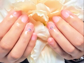 アイリッシュネイル 久屋大通店(Irish Nail)/ベージュ×グラデーション