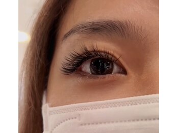 エリシアン ビューティーサロン(Elysian)/ボリュームラッシュ