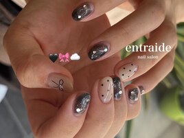 韓国風リボンネイル