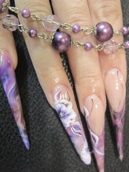 手描きアートが得意なサロン