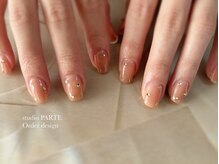 スタジオパルテ ネイルアイラッシュ(studio PARTE)/ピンクベージュ×ストーン