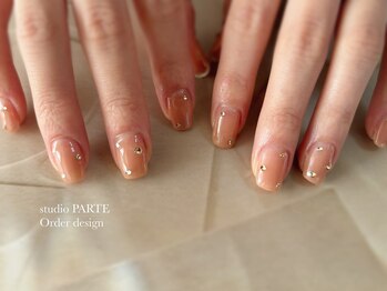 ピンクベージュ×ストーン