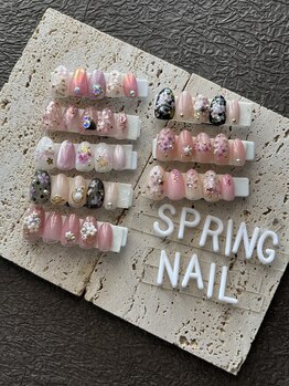 クイーン(Queen)/春ネイル