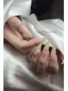 優しげイエローの立体フラワー