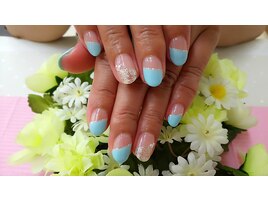斜めフレンチネイル
